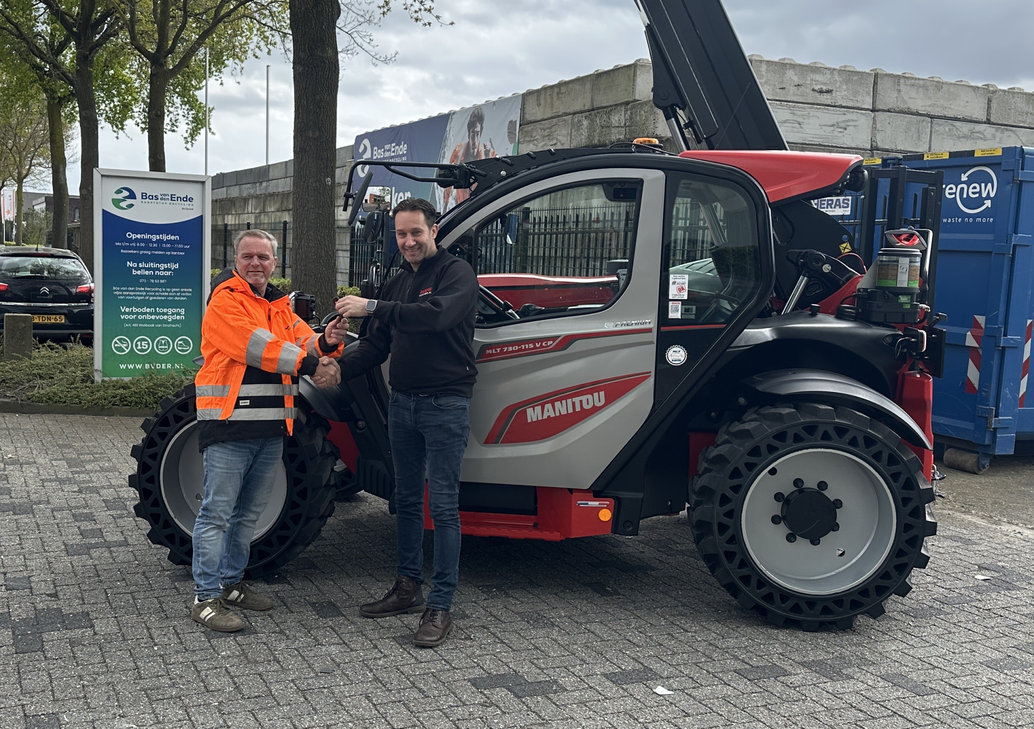 Manitou MLT 730 - 115 V CP afgeleverd