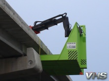 Viaduct hoogwerkbak