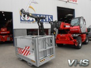 Extendable platform with winch