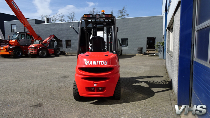 Manitou Mi 25 