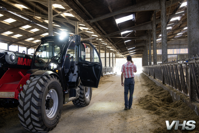 Manitou MLT 841 - 145 PS+