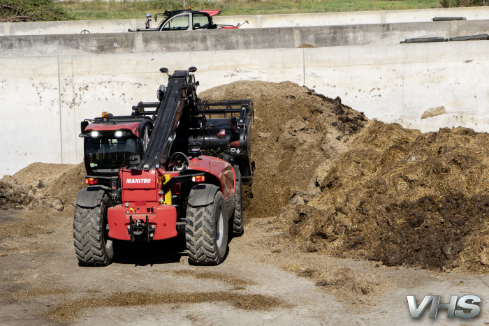 Manitou MLT 841 - 145 PS+
