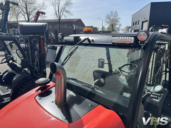 Manitou MC25-4