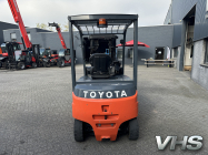 Toyota 8FBMT25